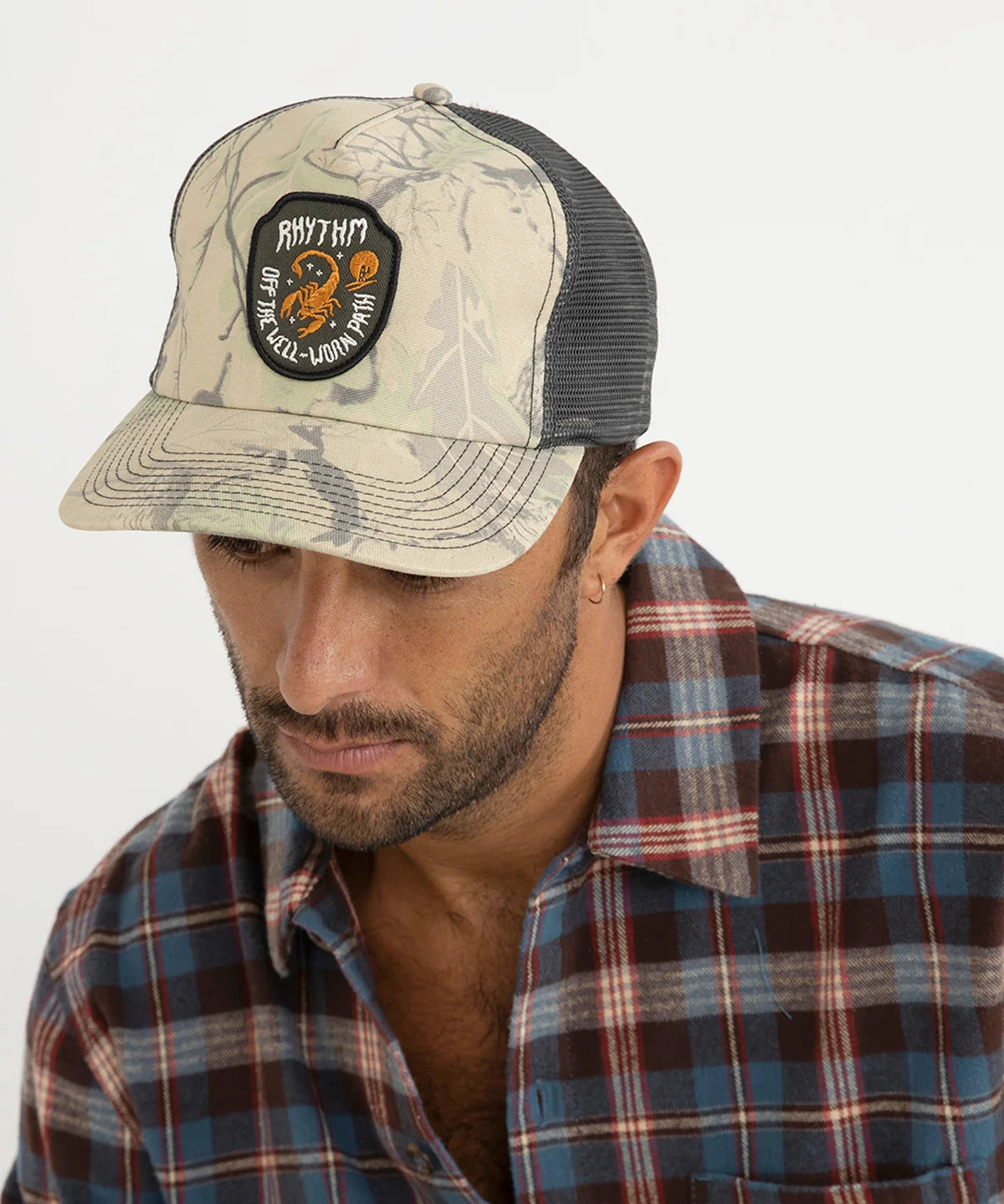 rhythm-real-tree-trucker-cap-tobacco2.webp