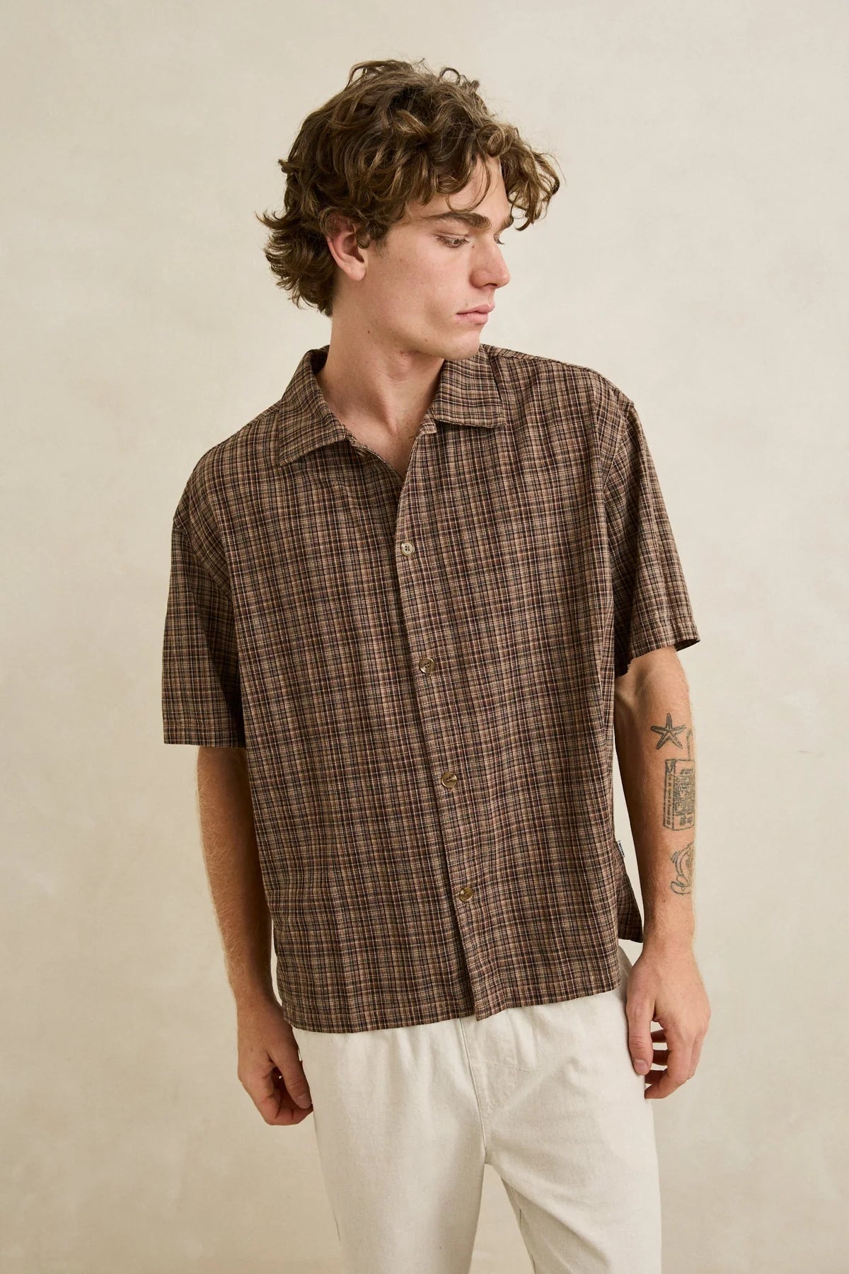 RHYTHM RELAXED BRADY CHECK SS SHIRT – CHESTNUT