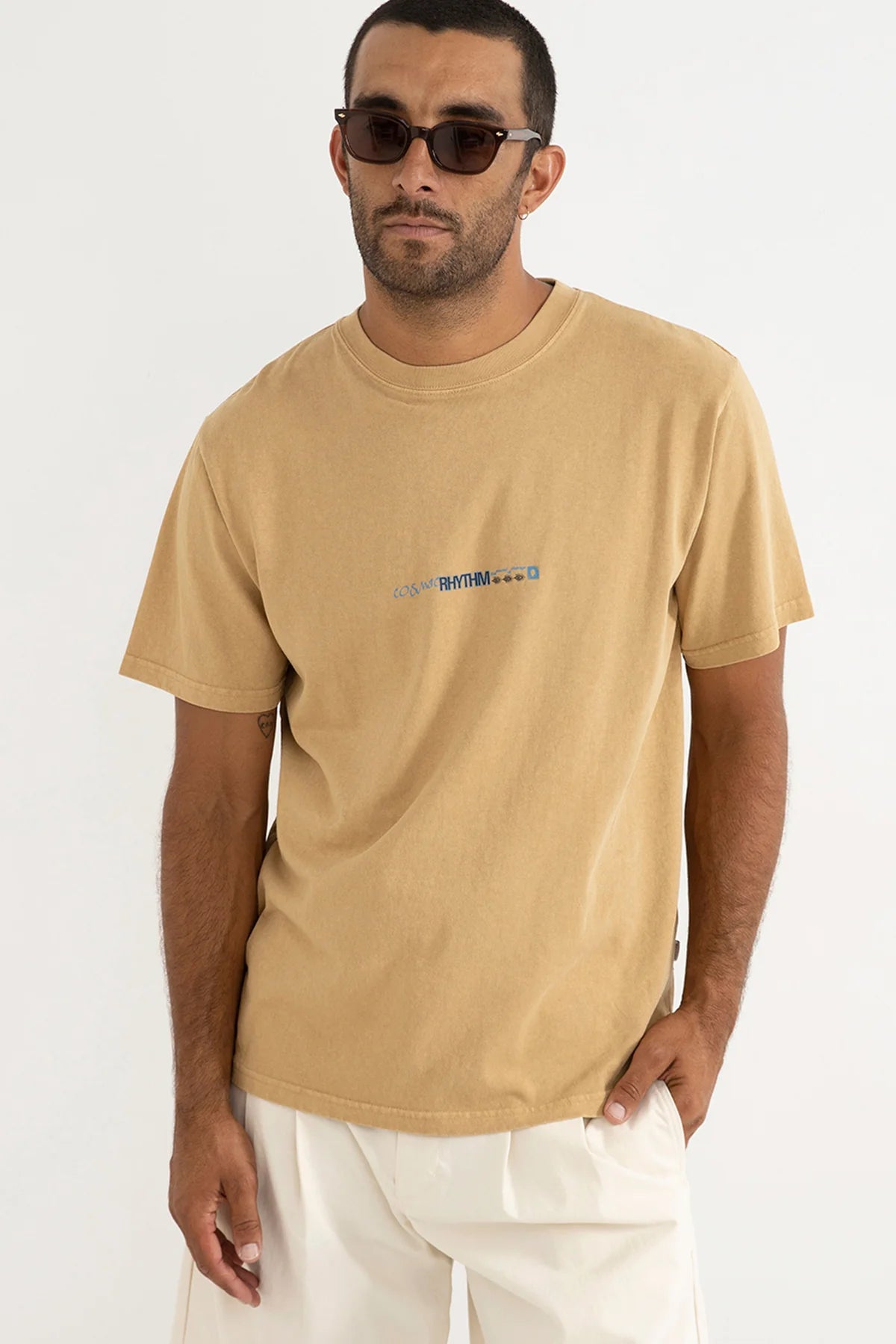 RHYTHM SUBTERRANEAN VINTAGE T-SHIRT – SUN-FADED VINTAGE WASH COTTON TEE – MACADAMIA
