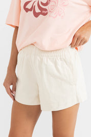 RHYTHM SUNDOWN EVERYDAY SHORT – RELAXED ELASTIC WAIST CONTRAST STITCH DENIM – NATURAL