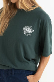 RHYTHM SURF RIDER OVERSIZED T-SHIRT – RELAXED CREW NECK GRAPHIC TEE – FOREST GREEN