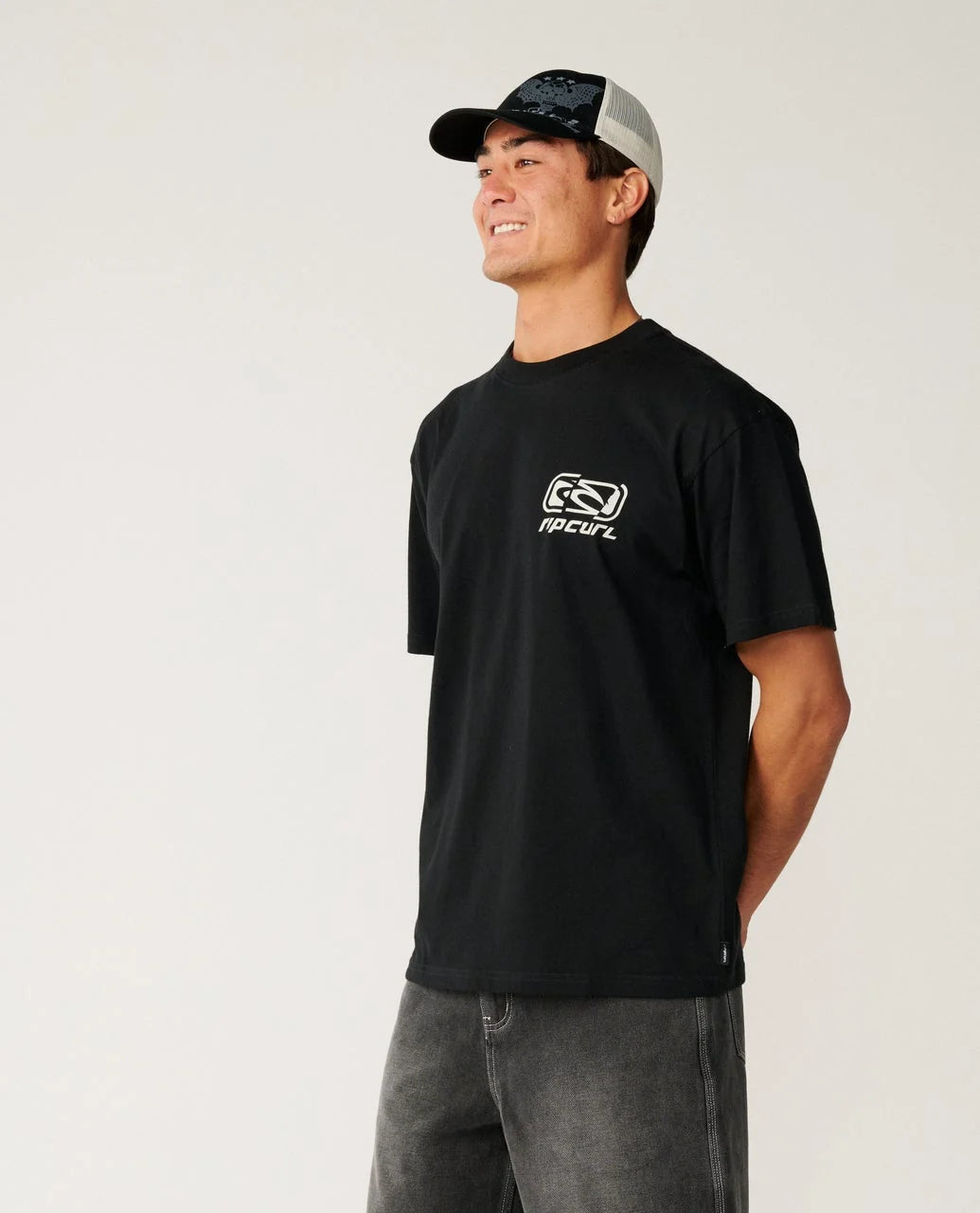 RIP CURL ARCHIVE RIPPED LOOSE TEE - BLACK