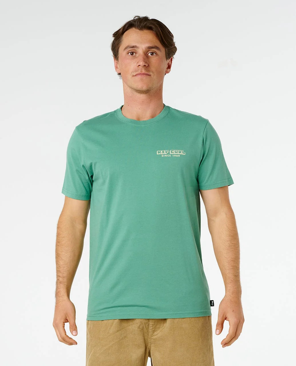RIP CURL ARTIST OF THE SEARCH SAILBOAT STANDARD TEE – LEAF GREEN