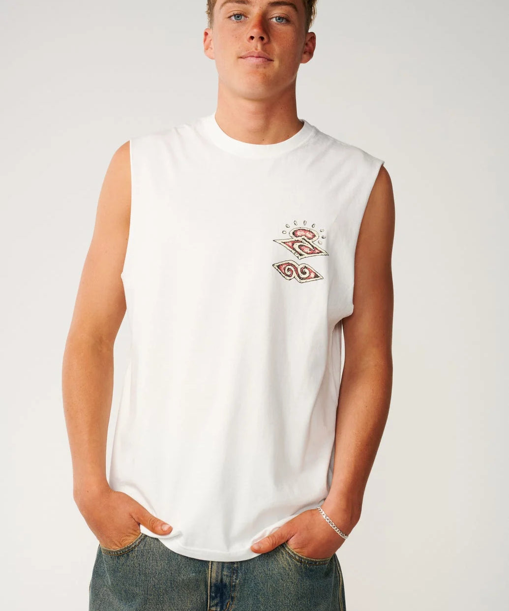 rip-curl-disorder-boneyards-muscle-bone1.webp