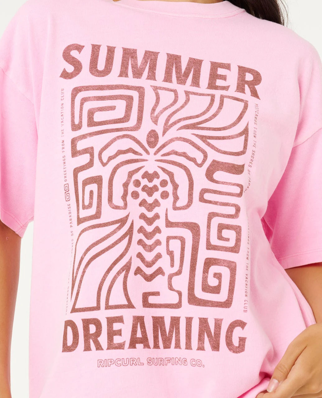 RIP CURL DREAMING HERITAGE TEE – RELAXED EVERYDAY WOMENS SURF T-SHIRT IN PASTEL PINK