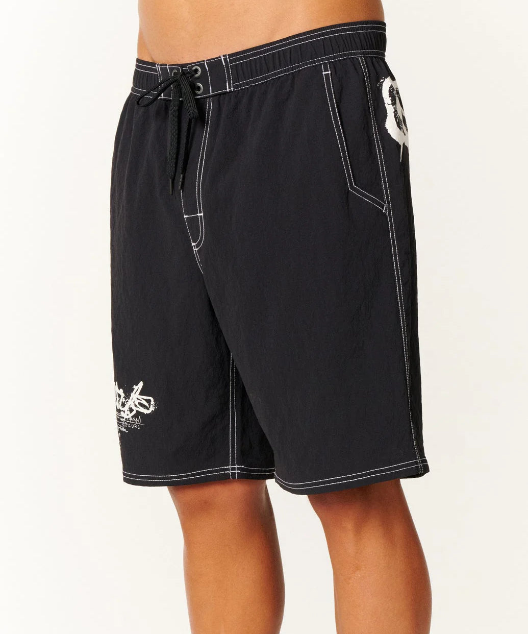 rip-curl-inner-visions-volley-boardshort-black.webp