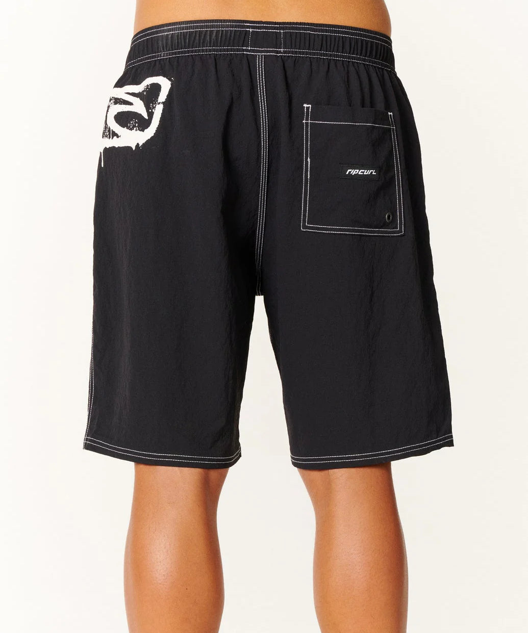 rip-curl-inner-visions-volley-boardshort-black1.webp