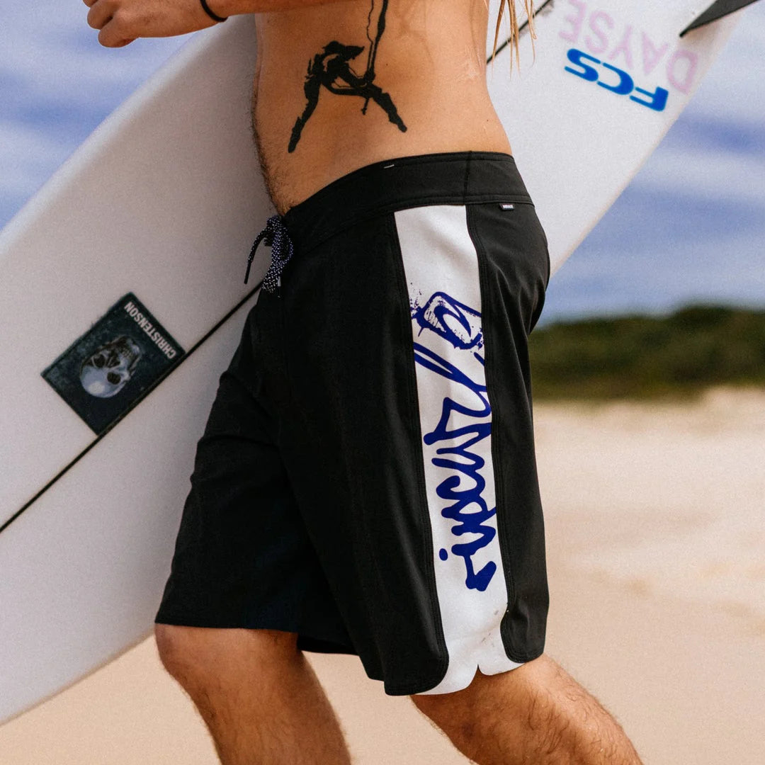 RIP CURL MIRAGE 3-2-ONE ULTIMATE 19 INCH BOARDSHORT MENS SURF SHORT BLACK WHITE MULTI