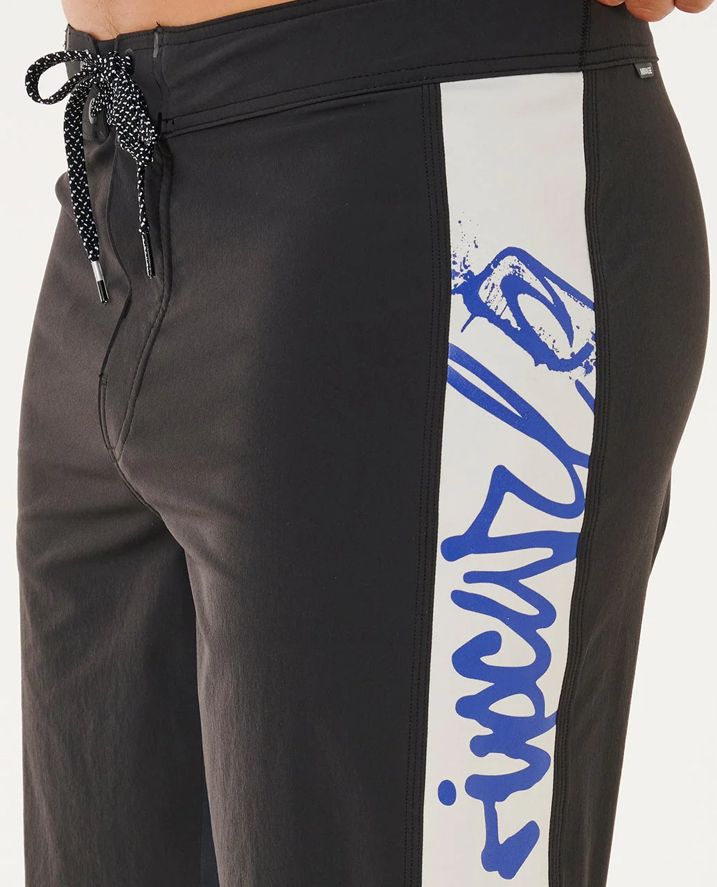 RIP CURL MIRAGE 3-2-ONE ULTIMATE 19 INCH BOARDSHORT MENS SURF SHORT BLACK WHITE MULTI