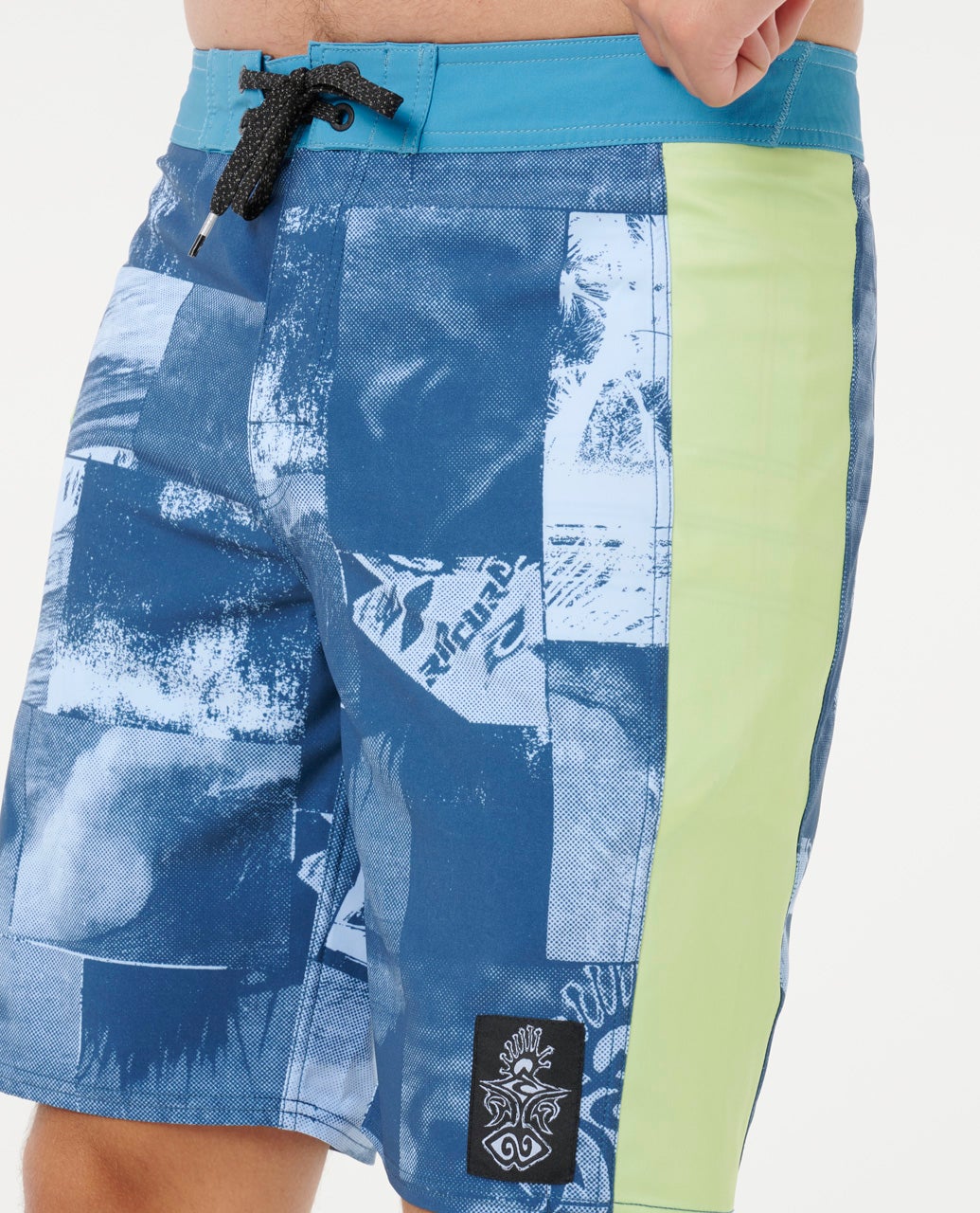 RIP CURL MIRAGE RAW ENERGY 20" BOARDSHORT – PERFORMANCE SURF SHORTS IN BLUE WIND