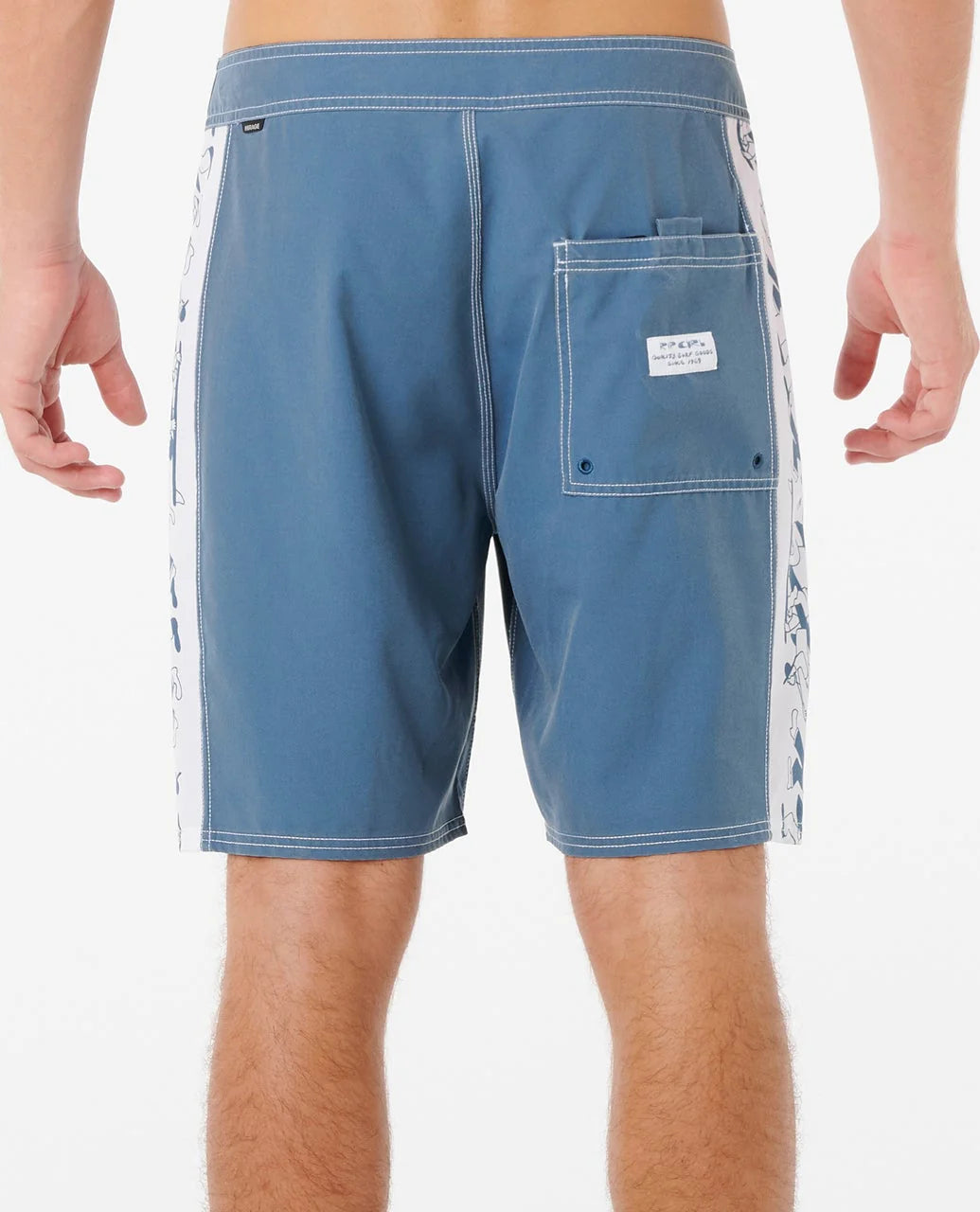 RIP CURL MIRAGE SIDEWAYS 19" BOARDSHORT – MENS PERFORMANCE SURF SHORTS IN BLUEFIN