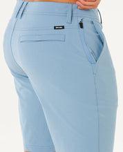 RIP CURL PHASE NINETEEN 19 INCH BOARDWALK MENS HYBRID SHORT FADED DENIM