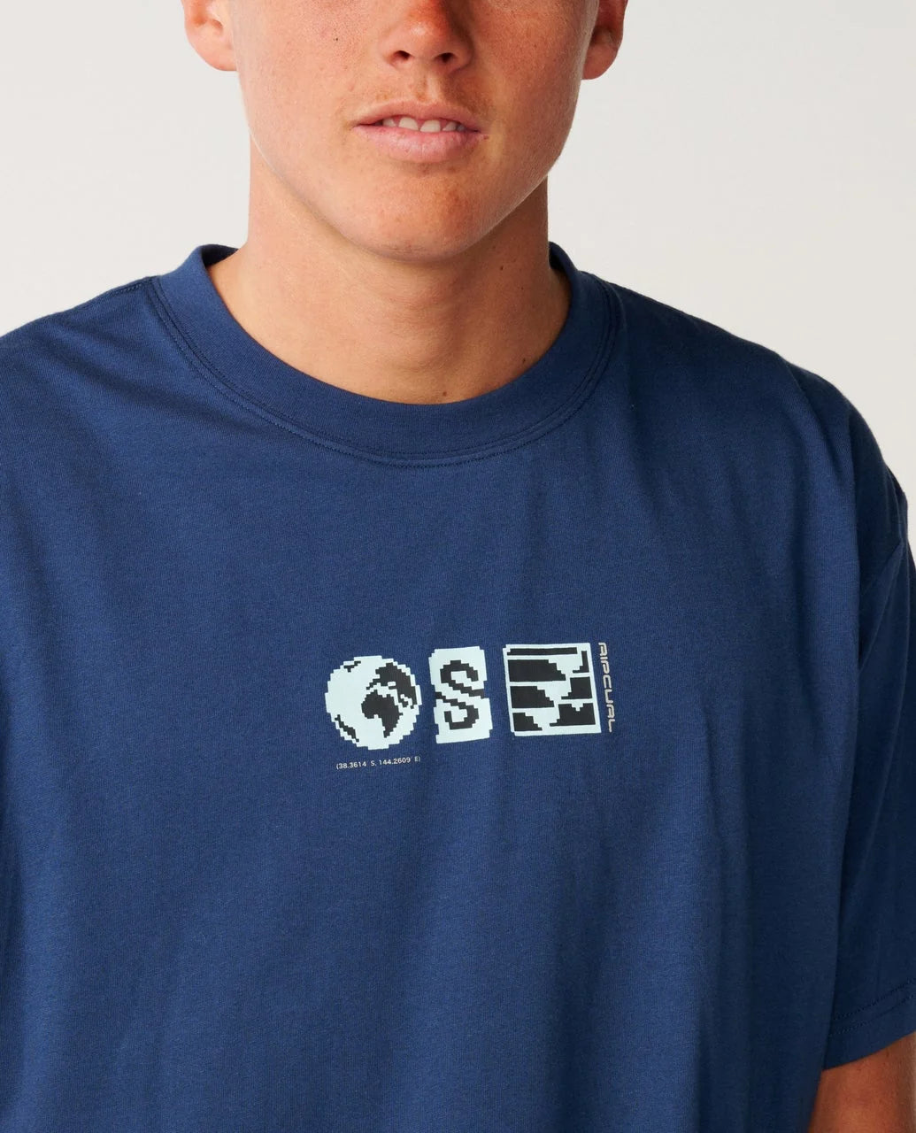 RIP CURL SEARCH SERIES VC DIGICON LOOSE TEE – LIGHT NAVY