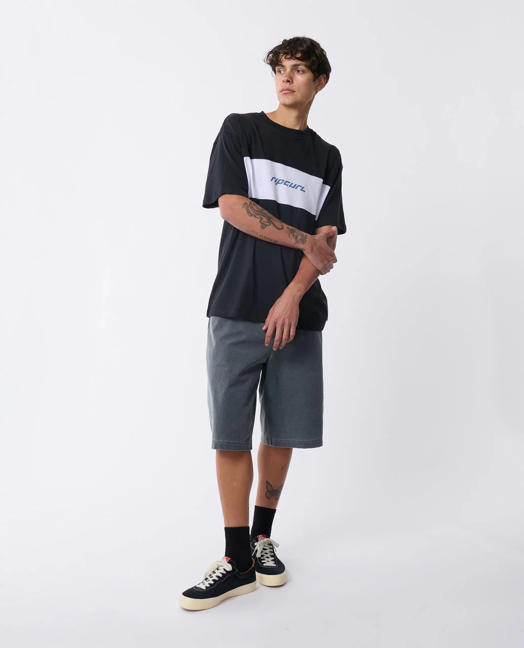 RIP CURL UNDERTOW LOOSE TEE MENS T SHIRT BLACK WHITE