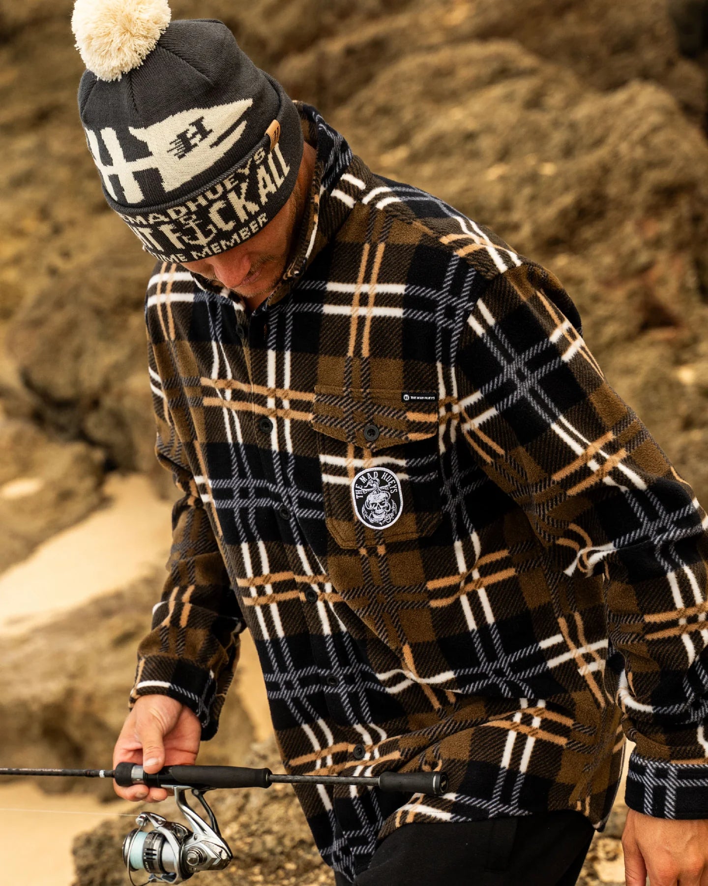 rope-skull-anchor-shacket-walnut.webp