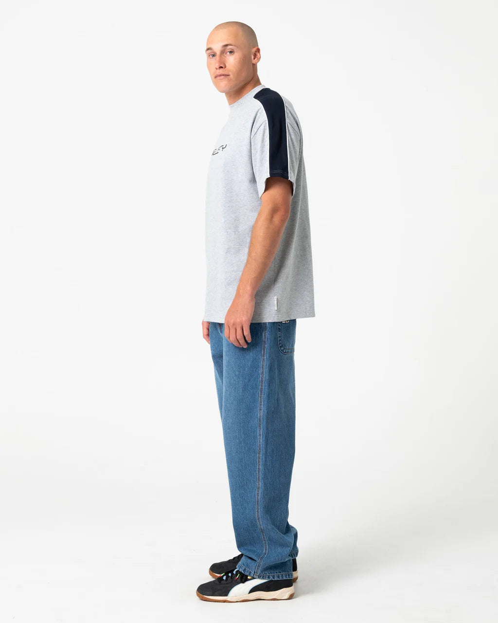 RUSTY ALONSO GRAPHIC PANEL TEE – GREY MARLE