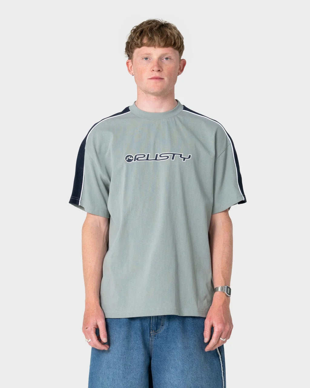 RUSTY ALONSO GRAPHIC PANEL TEE – SLATE