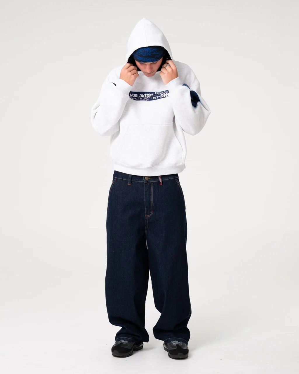 RUSTY BIG TICKET CROPPED FLEECE HOODIE – ECRU MARLE
