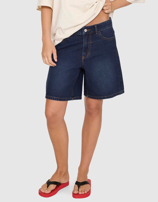 THRILLS BILLIE LOW RISE BAGGY SHORT – MIDNIGHT TORQUE BLUE