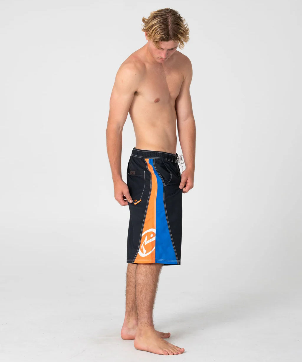 rusty-carnage-24-baggy-boardshort-black.webp