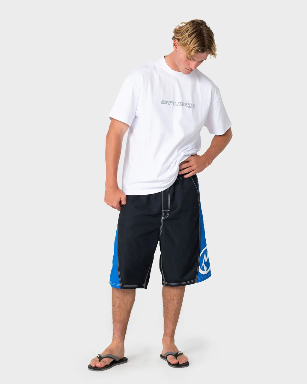 RUSTY CARNAGE 24" BAGGY BOARDSHORT – BLACK