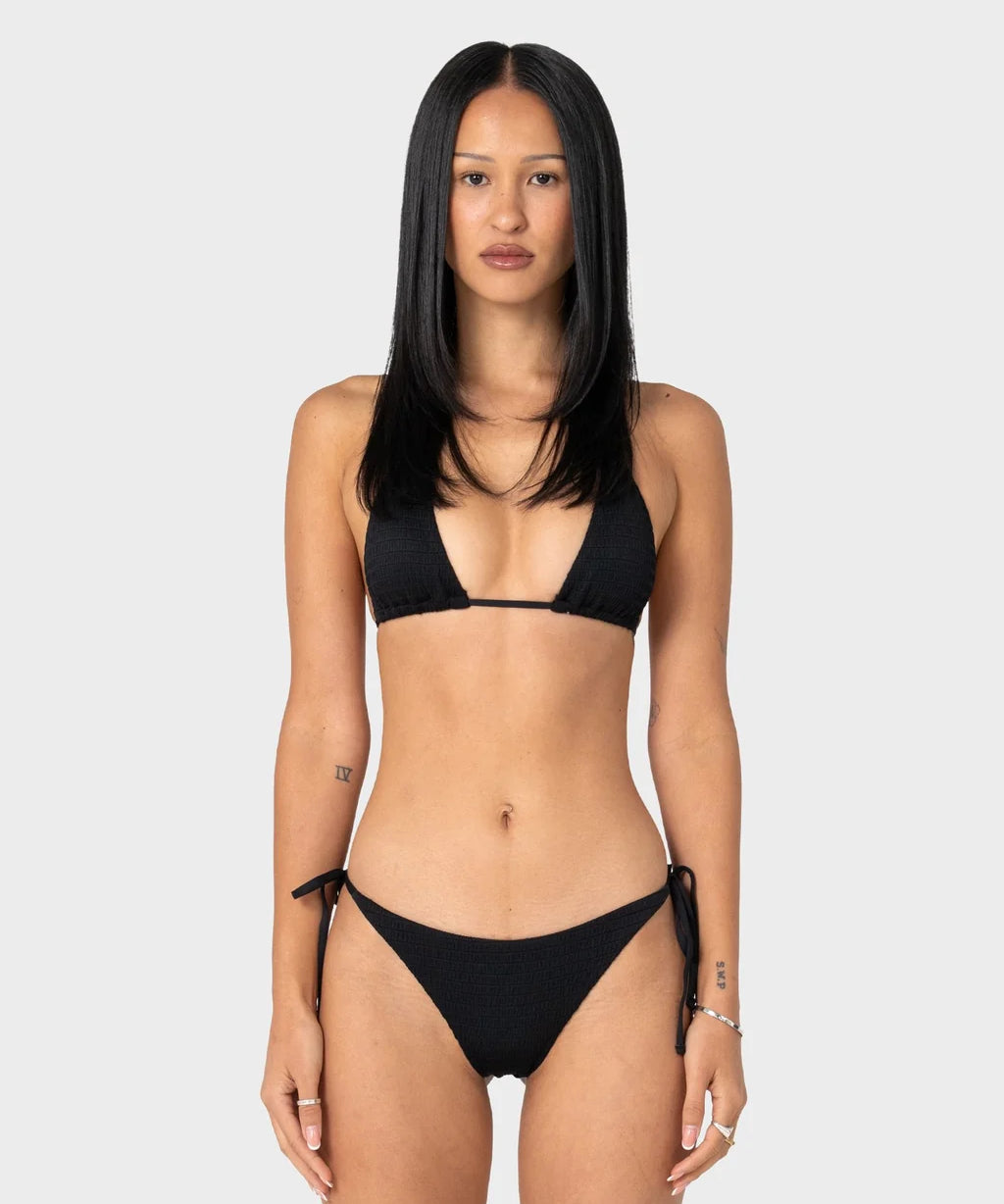 rusty-cedar-multiway-bikini-top-black1.webp