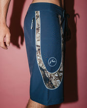 RUSTY CHARGER BAGGY BOARDSHORT – MENS 90S STYLE RELAXED SURF SHORT COAL