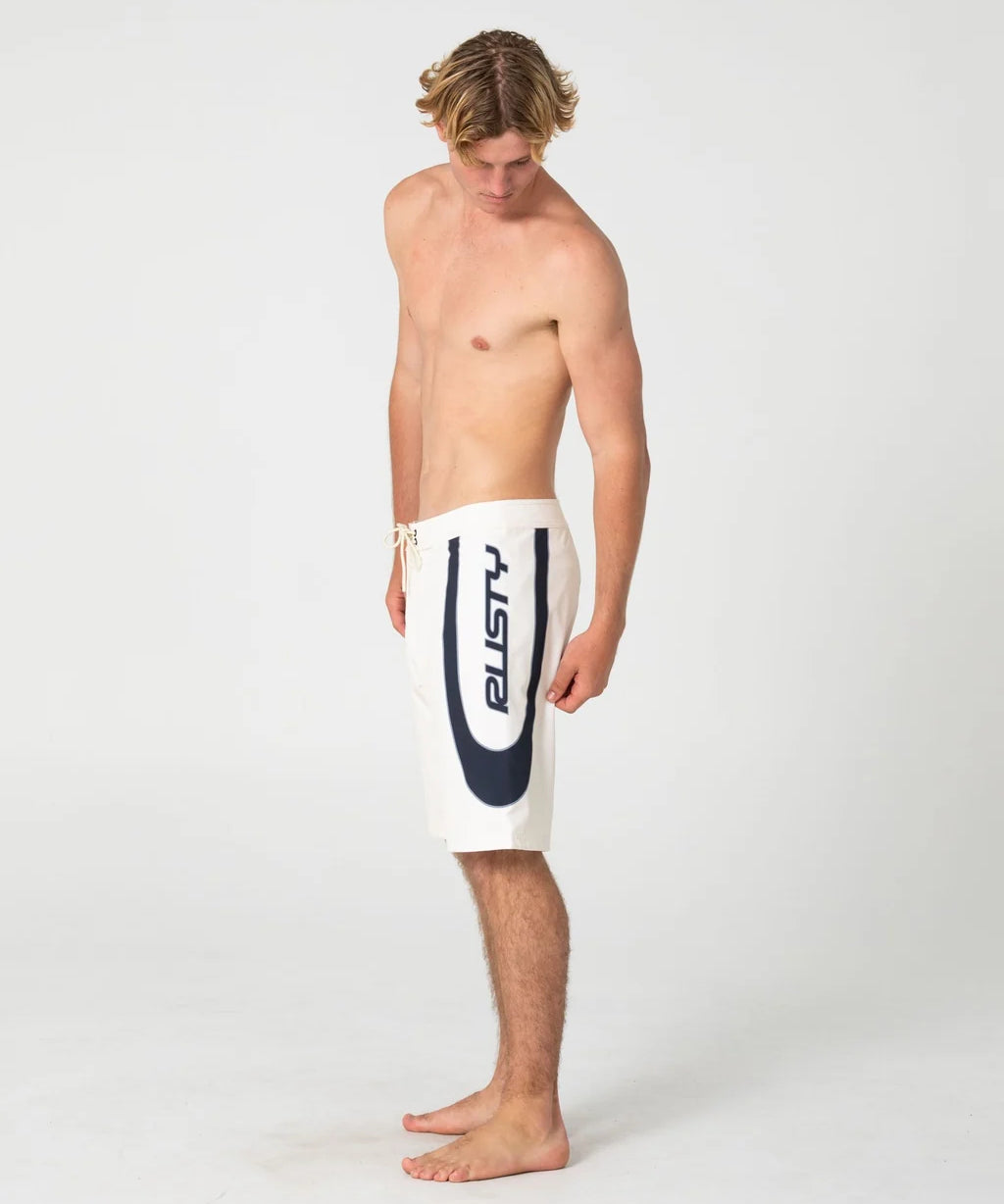 rusty-charger-baggy-boardshort-cream.webp
