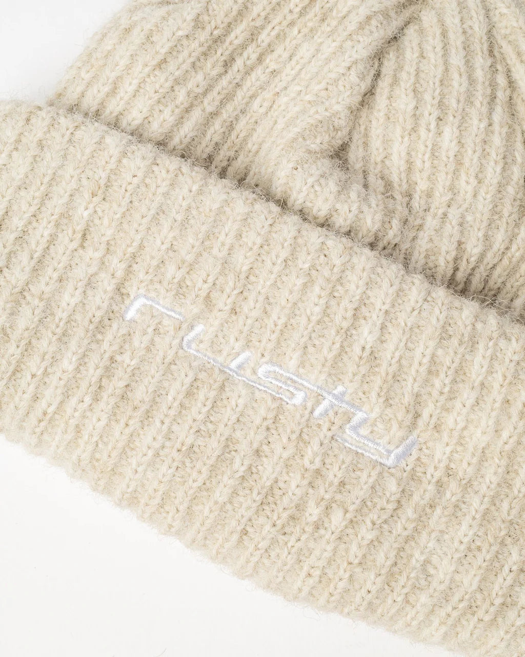 RUSTY FEELIN A LITTLE FUZZY BEANIE WOMENS SOFT KNIT WINTER BEANIE ECRU MARLE