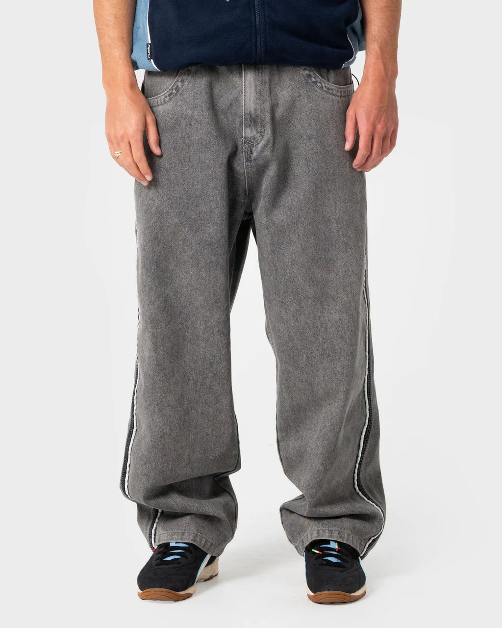 RUSTY FLIP DADDY 2.0 BAGGY JEANS – WASHED BLACK / GREY