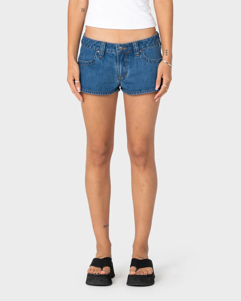 RUSTY FLIP MOMMY DENIM MICRO SHORT – MIDDY BLUE / BLUE