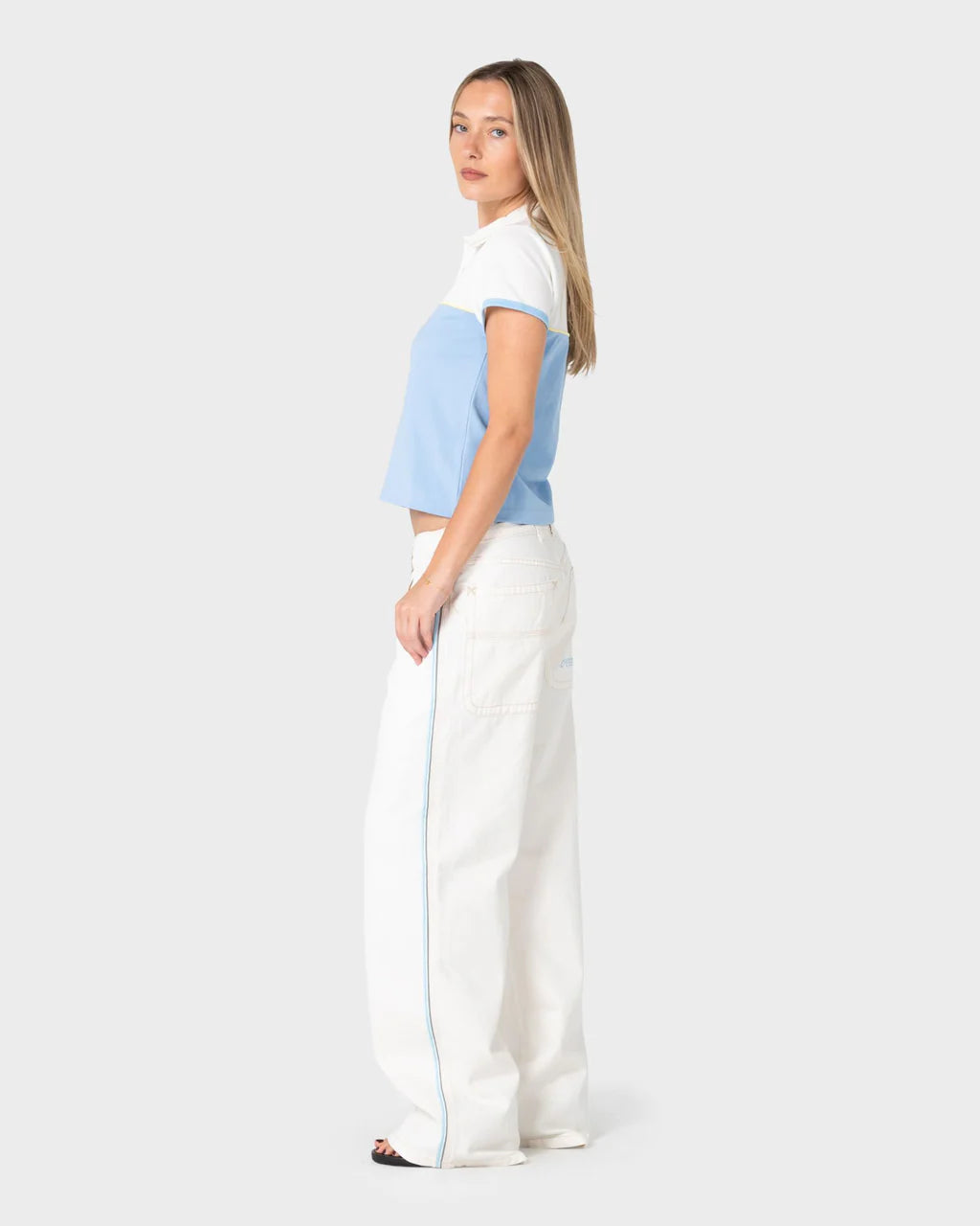 RUSTY FLIP MOMMY LOW RISE BAGGY JEAN – SNOWY WHITE / BLUE