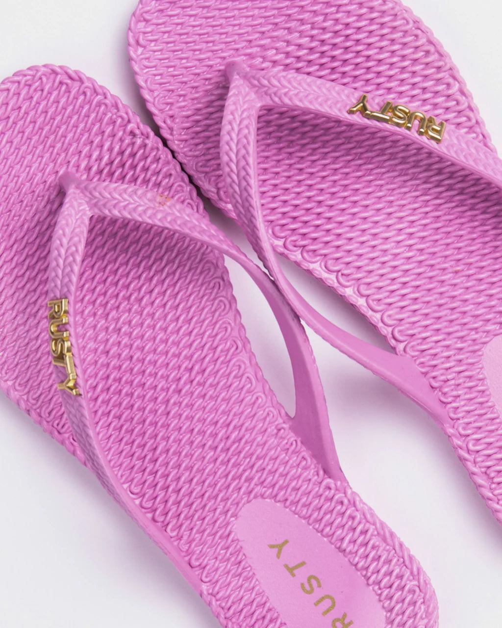 RUSTY FLIP OUT THONG SANDALS – WOMENS SUMMER BEACH FOOTWEAR FONDANT PINK