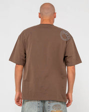 RUSTY HOODUS GRAPHIC TEE – MENS VINTAGE SURF LOGO TEE PINECONE