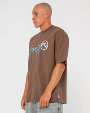 RUSTY HOODUS GRAPHIC TEE – MENS VINTAGE SURF LOGO TEE PINECONE
