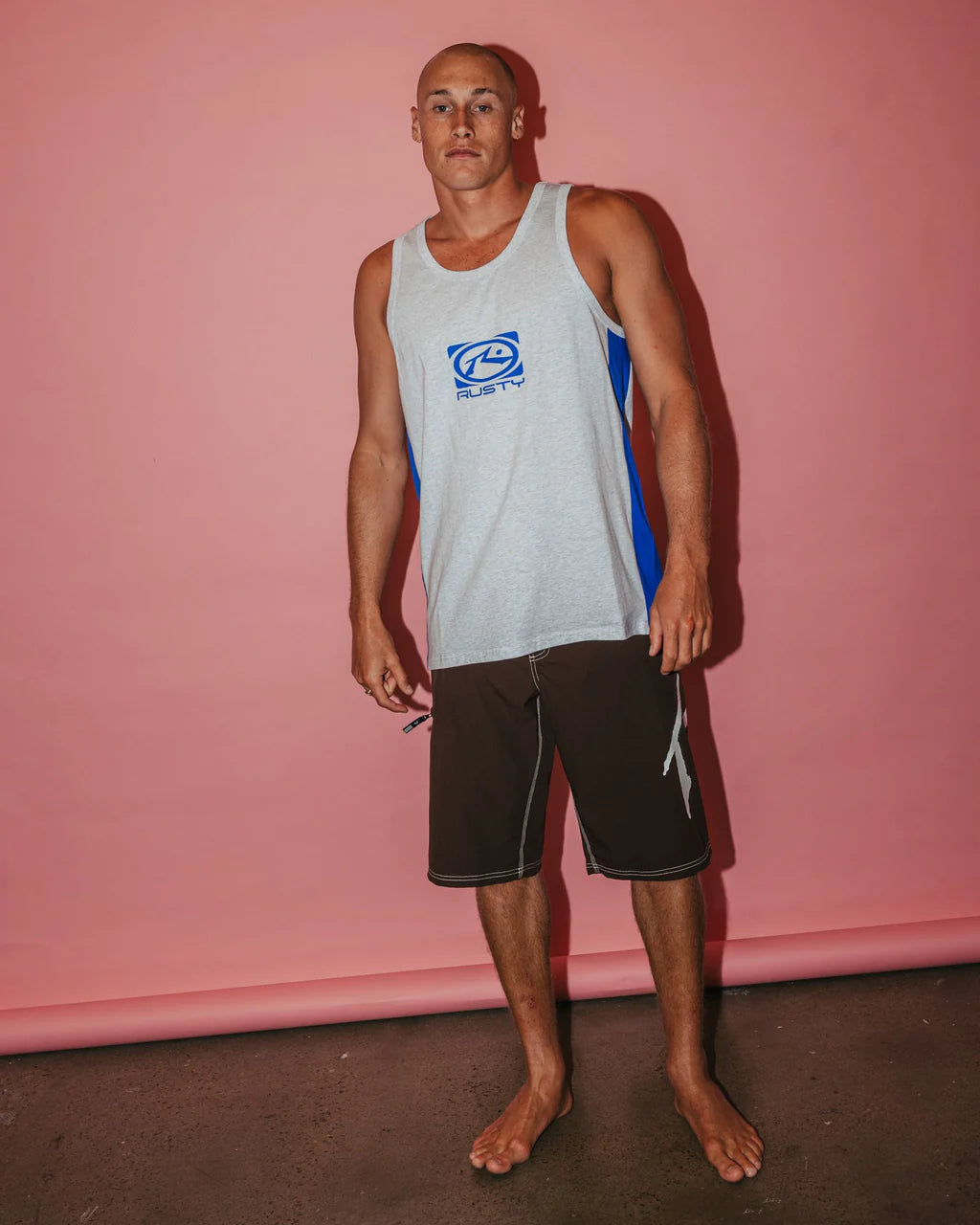 RUSTY HYPER GRAPHIC TANK – MENS SLEEVELESS COTTON SURF STREET SINGLET WHITE