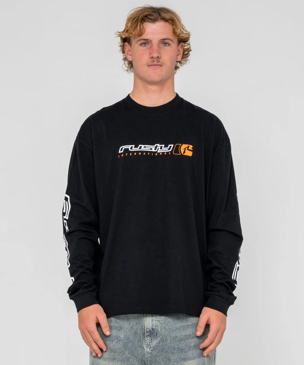 rusty-jetsetter-long-sleeve-graphic-tee-black1.webp