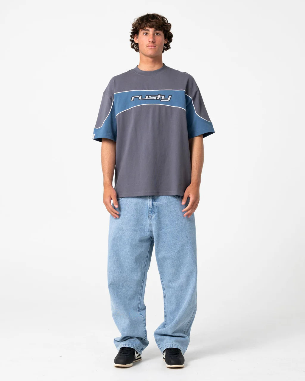RUSTY KINETIC PANEL HEAVY TEE – STEEL