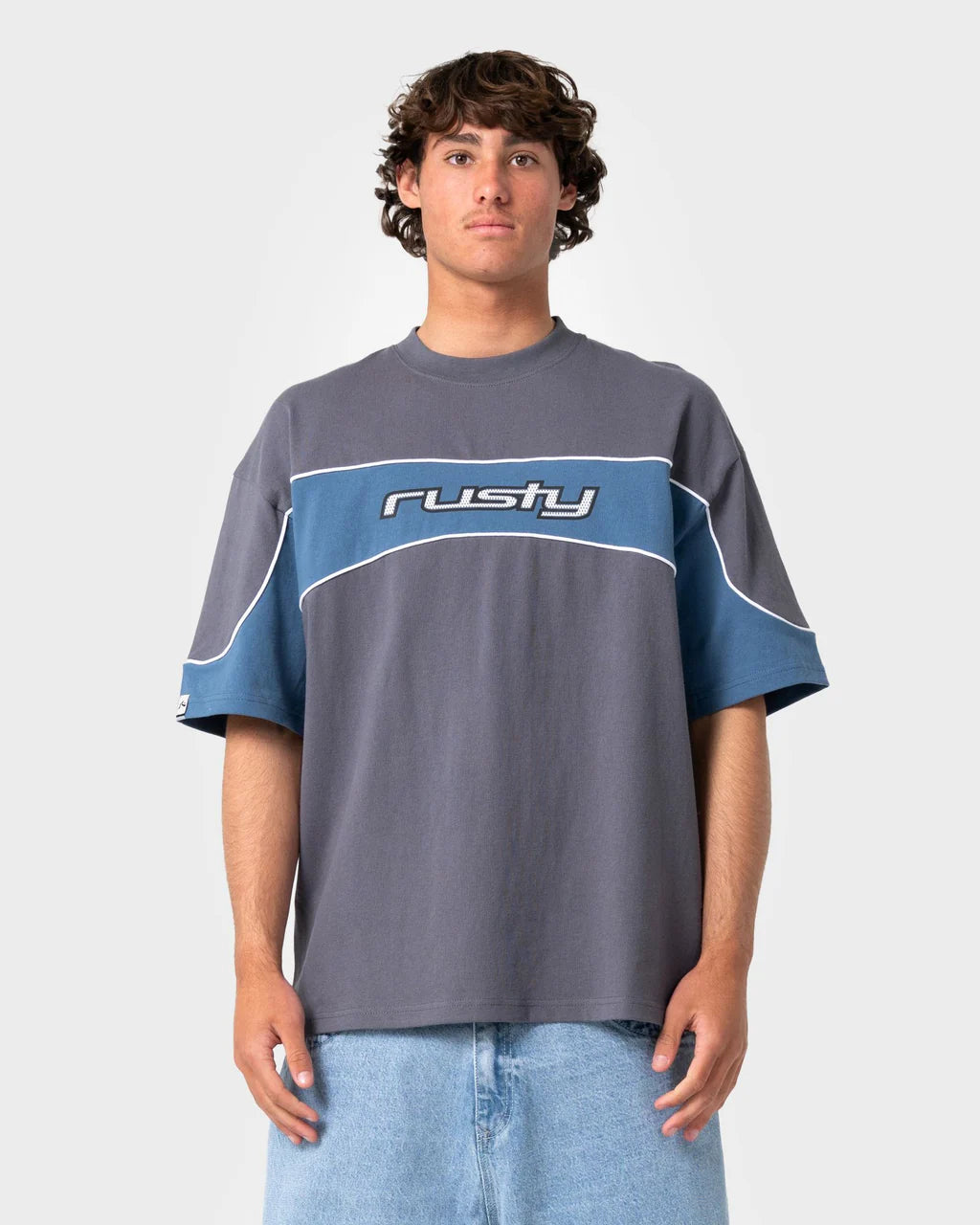 RUSTY KINETIC PANEL HEAVY TEE – STEEL