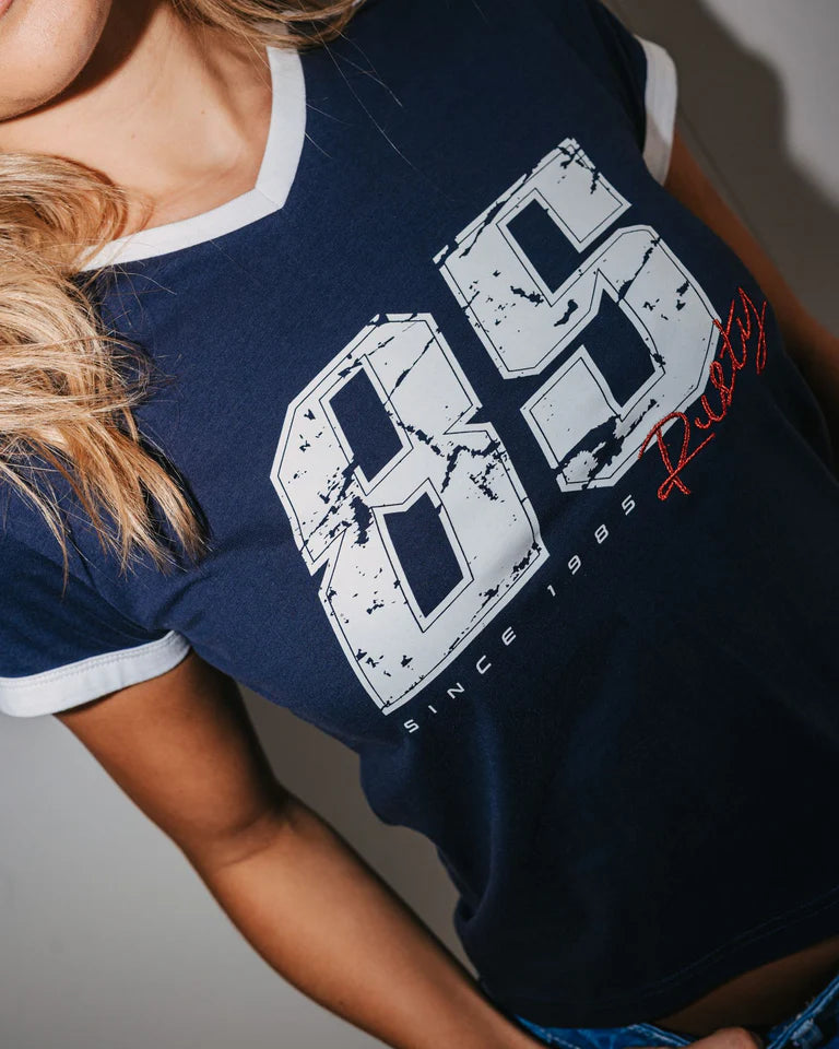 RUSTY LE SPORTS JERSEY BABY TEE – WOMENS FITTED CROP TEE IN NAVY