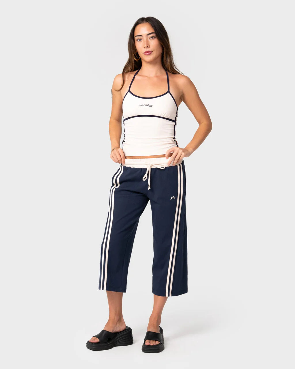 RUSTY MANEATER LOW RISE CAPRI TRACK PANT – NAVY BLUE