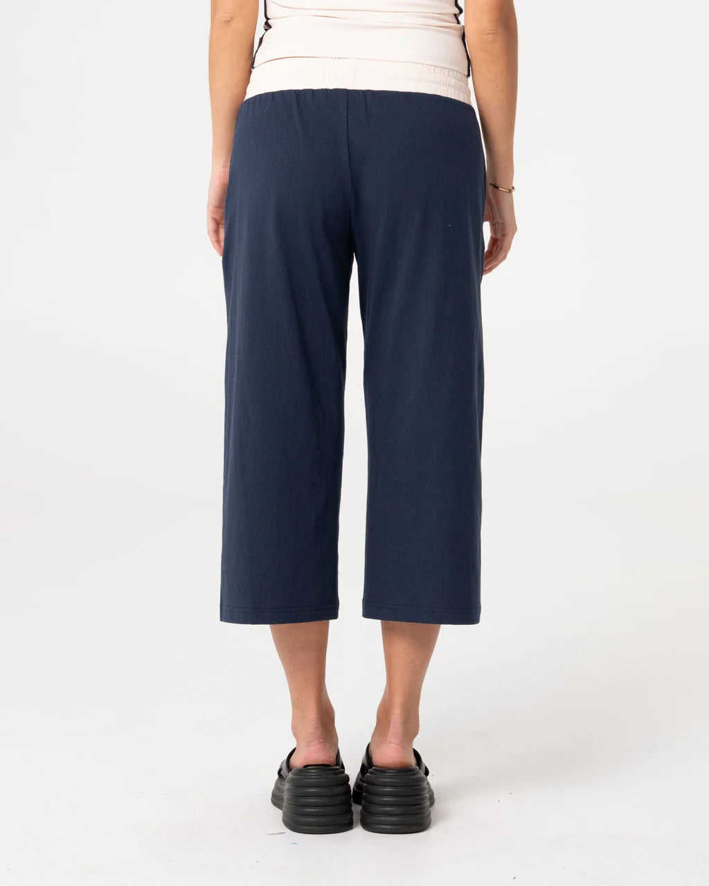 RUSTY MANEATER LOW RISE CAPRI TRACK PANT – NAVY BLUE