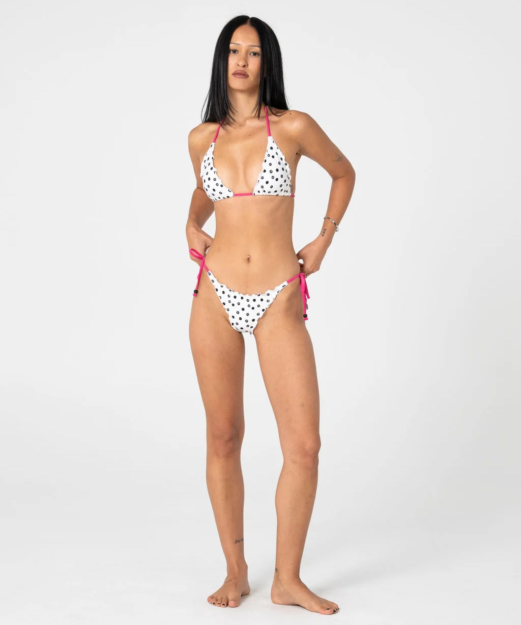 rusty-miss-dot-tri-bikini-top-cream-black-r-dot.webp