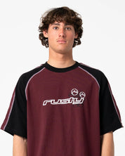 RUSTY OMAC GRAPHIC OVERSIZED TEE – BURGUNDY