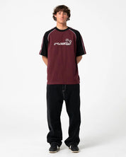 RUSTY OMAC GRAPHIC OVERSIZED TEE – BURGUNDY