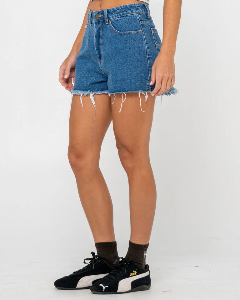 PENNY KICK FLARE DENIM SHORT