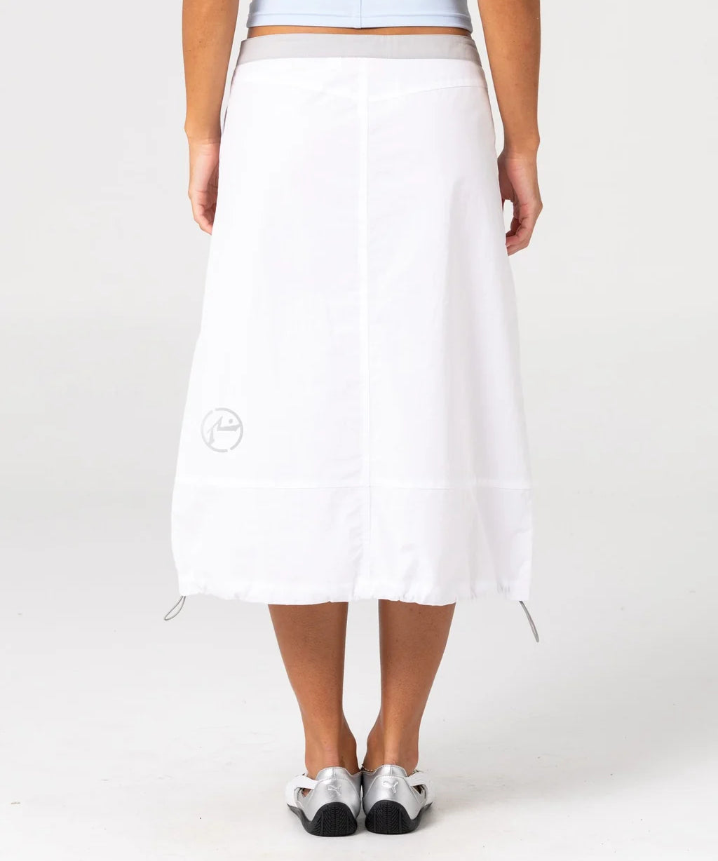 rusty-player-low-rise-midi-skirt1.webp