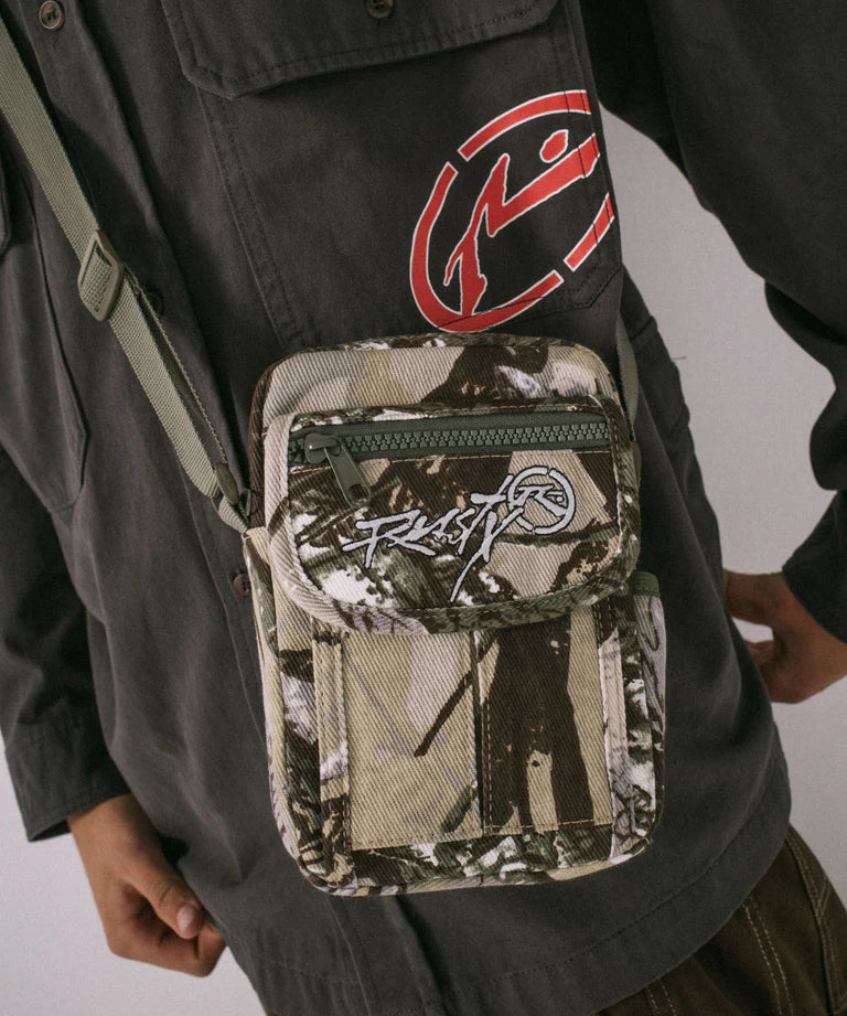 rusty-rambo-camo-crossbody-bag-camo-11.webp