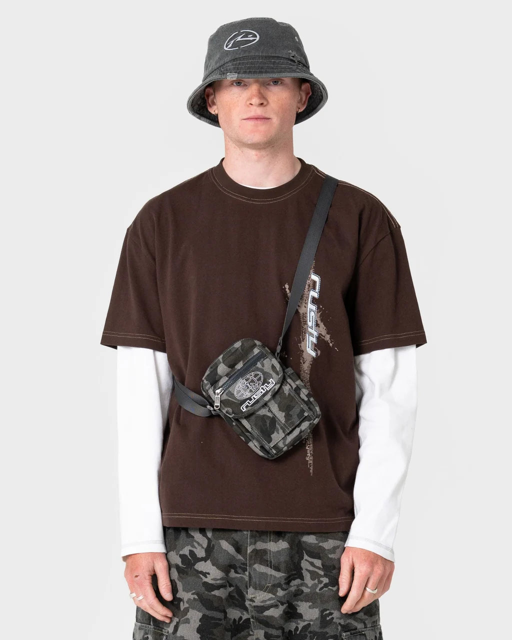 RUSTY RAMBO CAMO CROSSBODY BAG – GREY CAMO 1