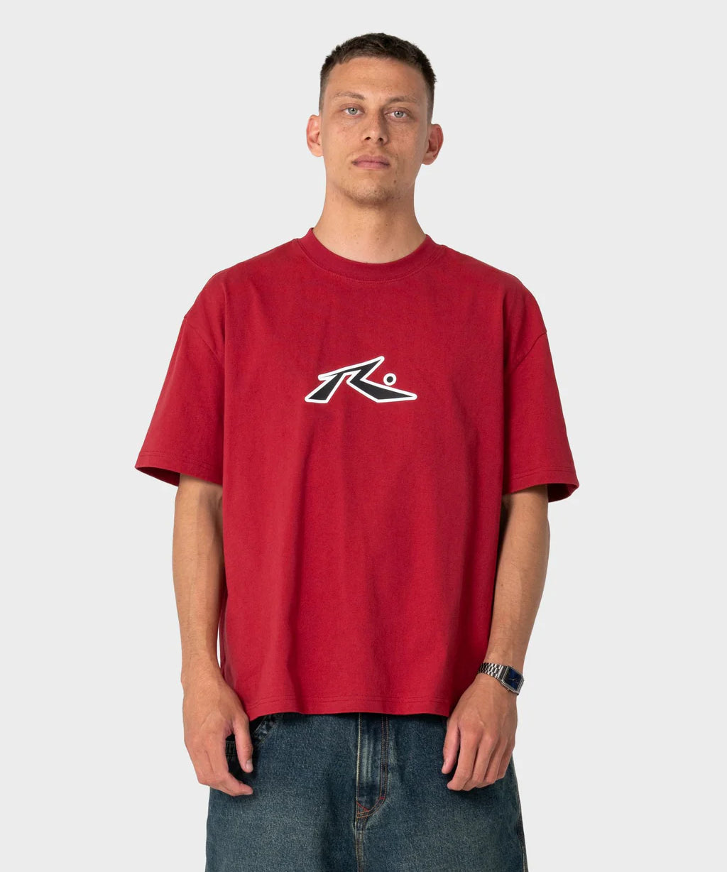 rusty-razor-graphic-tee-vintage-red1.webp